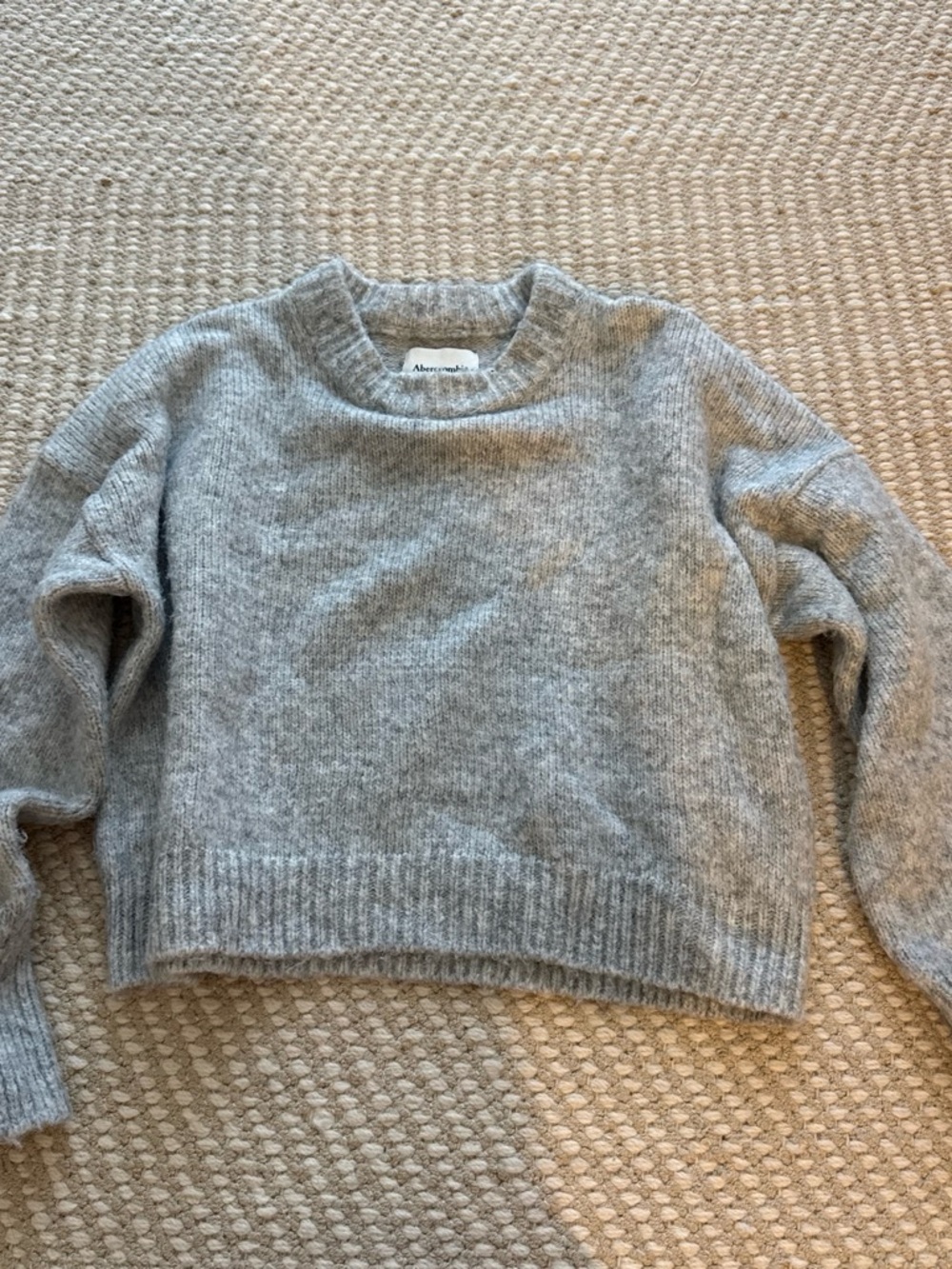 Abercrombie & Fitch Heather Gray Women's Crewneck Sweater